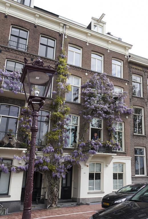 B&B Amsterdam Amstel Apartment Room photo